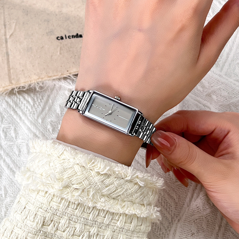 GEDI Vintage Luxury Rectangula - Luxury Watch Vintage のレビューと価格