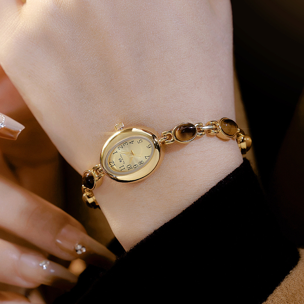 Vintage Oval Small Dial Women' - Luxury Watch Vintage のレビューと価格