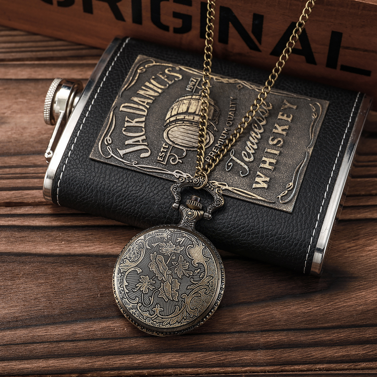 Vintage Bronze Pocket Watch, R - Bronze Case Watch のレビューと価格