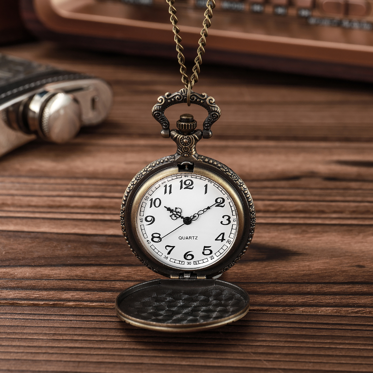 Vintage Bronze Pocket Watch, R - Bronze Case Watch のレビューと価格