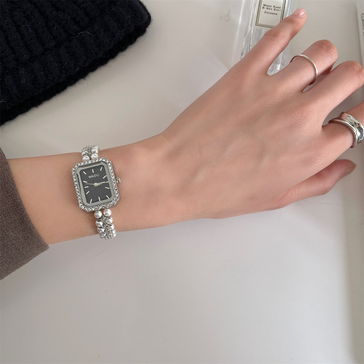 Luxury Women Bracelet Watch Sm - Luxury Watch Vintage のレビューと価格