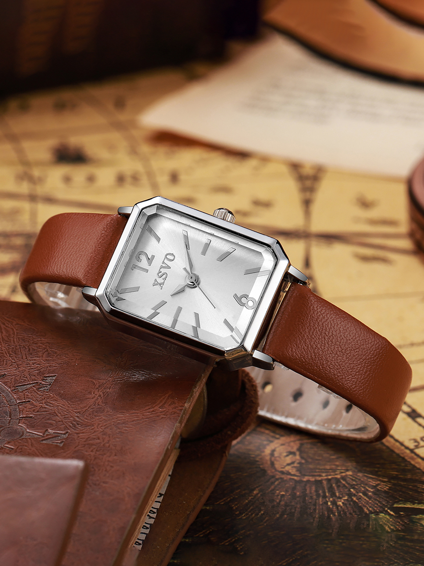 Vintage Silver Square Women's  - Luxury Watch Vintage のレビューと価格