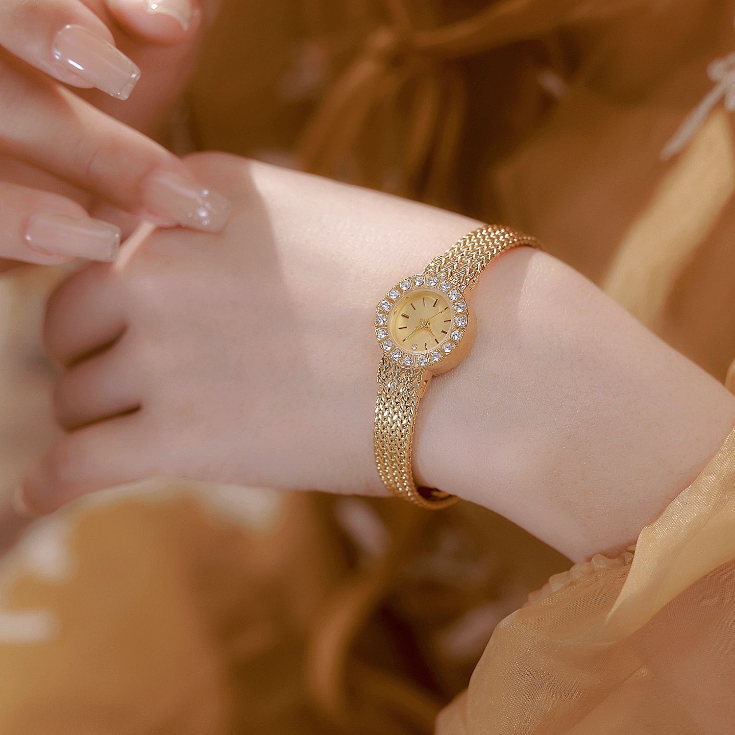 Vintage Women's Wristwatch Lux - Luxury Watch Vintage のレビューと価格