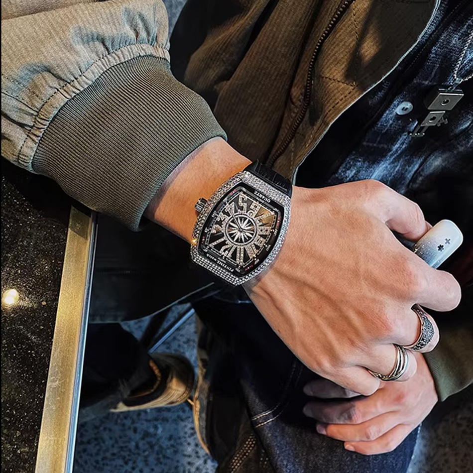 Premium Brand Luxury Diamond W - Luxury Watch All Black のレビューと価格