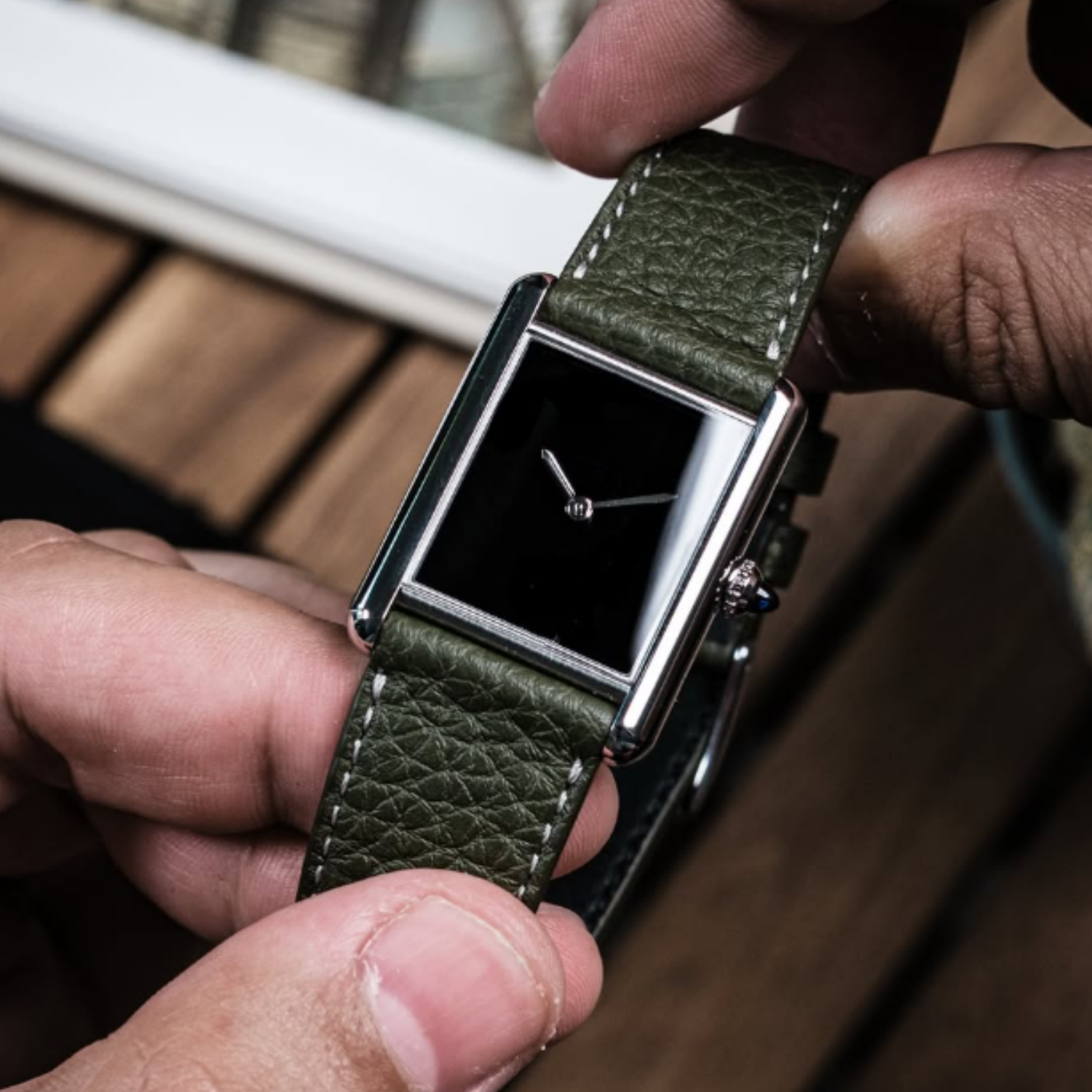 CILOA Black Square Tank Watch  - Luxury Watch All Black のレビューと価格