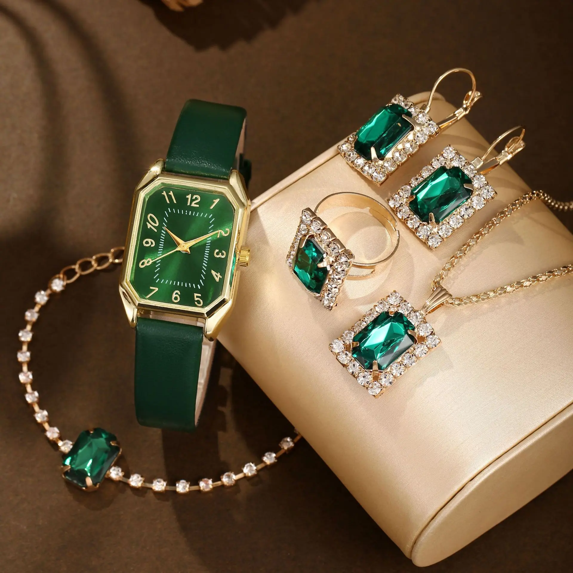 6/5/1PCS Luxury Fashion Square - Luxury Watch And Jewelry Brand のレビューと価格