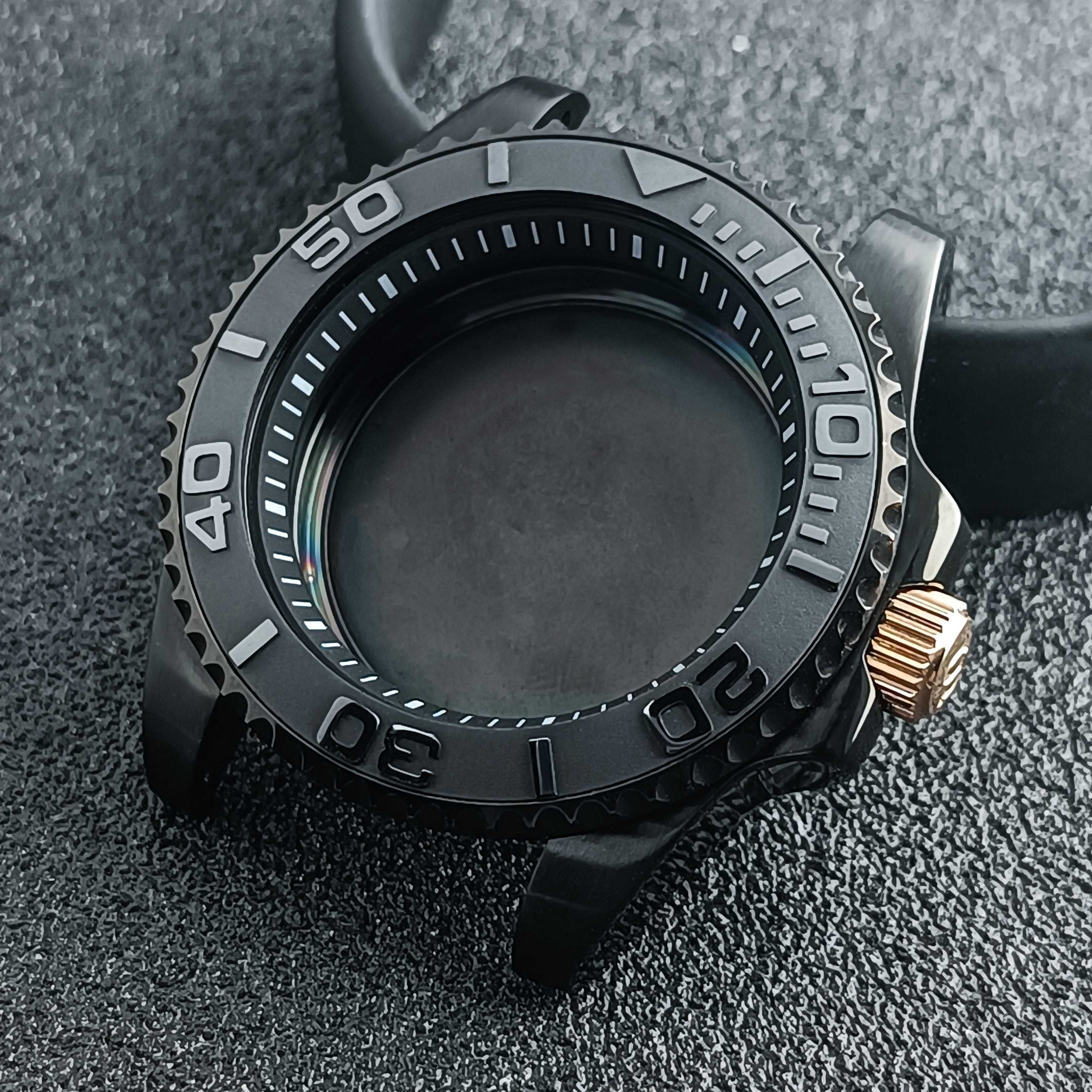 NH35 Case 40.5mm black gold/ro - Bronze Case Watch のレビューと価格