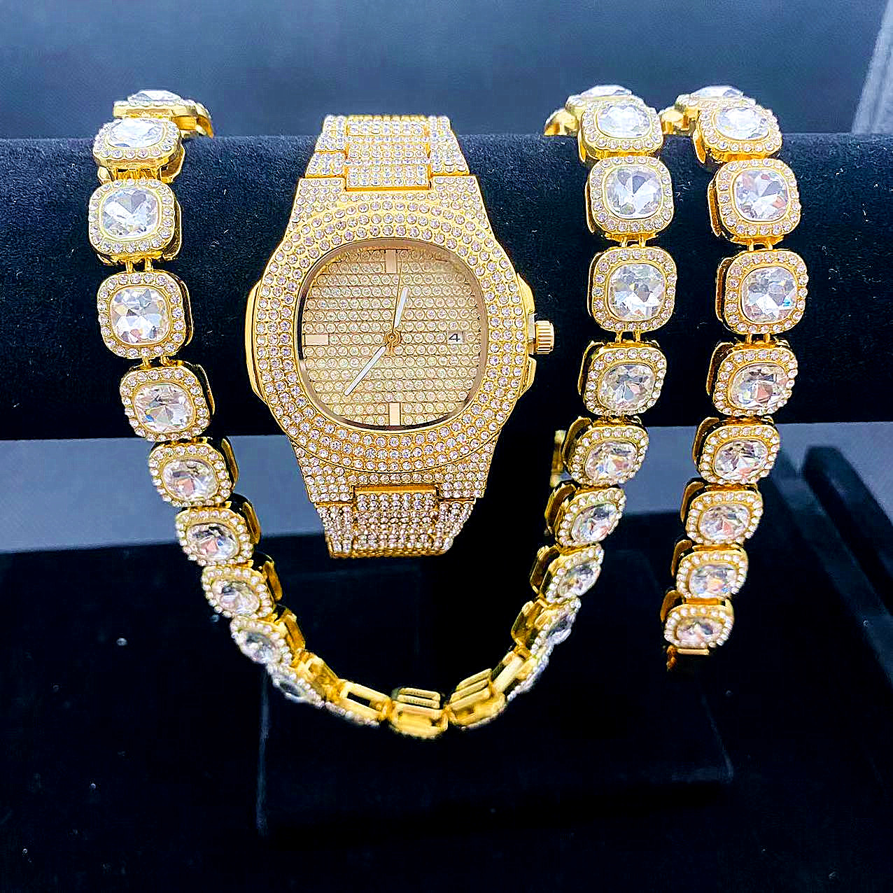 Luxury Watch + Chain + Bracele - Luxury Watch Miami のレビューと価格