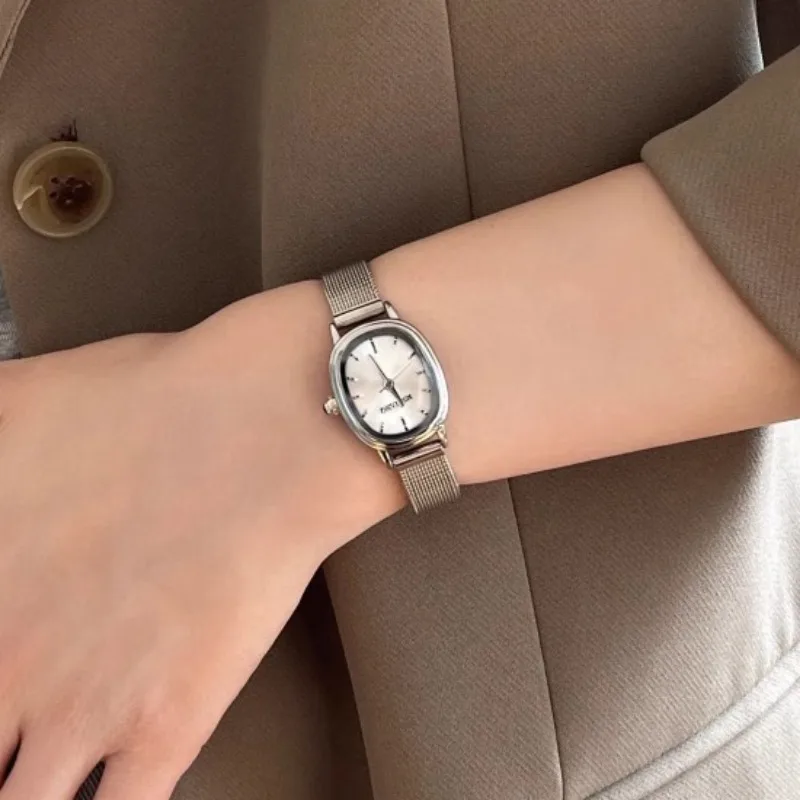 Small Oval Dial Green Watch Si - Luxury Watch Female のレビューと価格